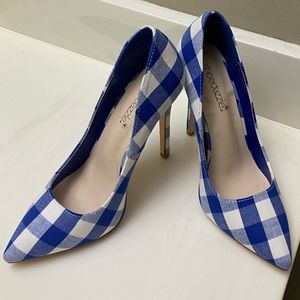 Shoe Dazzle Elizabeth Heel